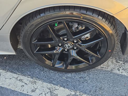 Certified 2023 Honda Civic Sport image 5