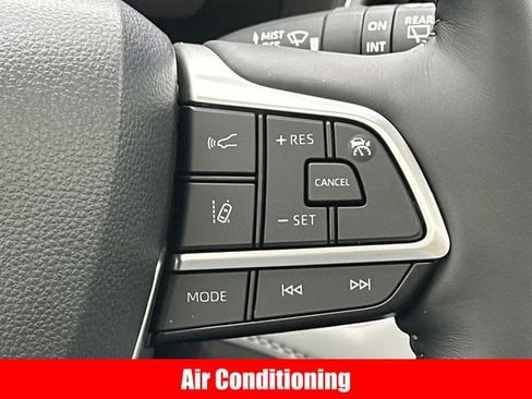 New 2026 Toyota Highlander Limited image 11