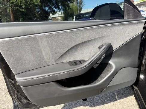 Used 2025 Tesla Model 3 Long Range RWD image 13
