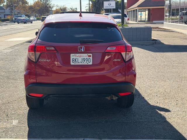 Used 2018 Honda HR-V EX image 5