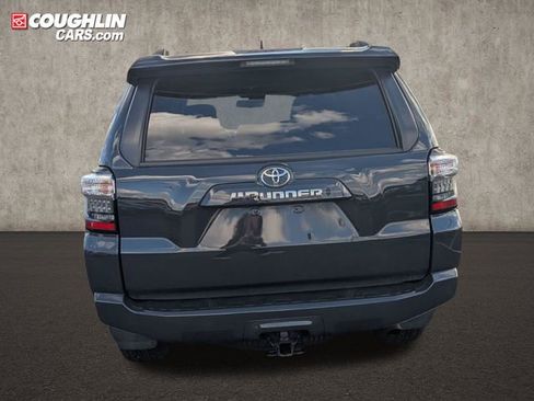 Used 2024 Toyota 4Runner SR5 Premium w/ Moonroof Package AWD/4WD image 6