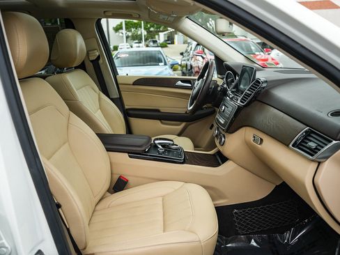 Used 2018 Mercedes-Benz GLE 350 4MATIC image 16