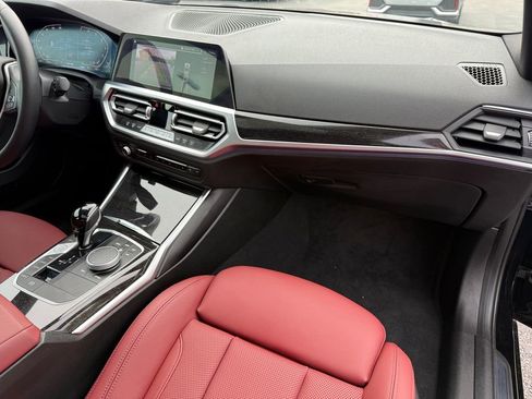 Used 2022 BMW 330i xDrive Sedan w/ Convenience Package image 21