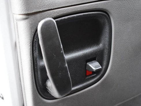 Used 2022 Chevrolet Express 3500 LS image 48