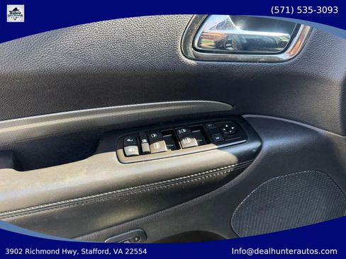 Used 2018 Dodge Durango GT RWD image 25