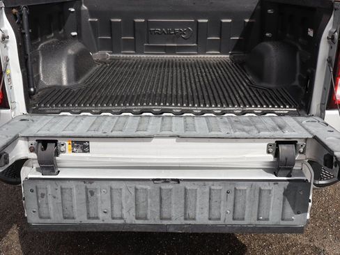 Used 2020 GMC Sierra 1500 SLT image 9