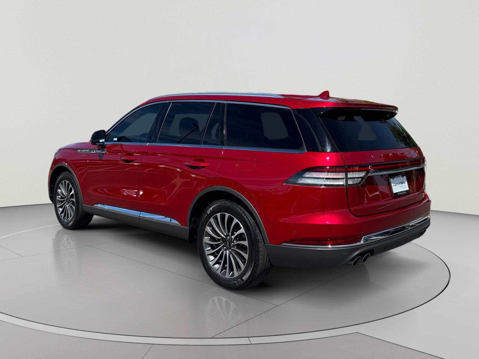 Used 2020 Lincoln Aviator Reserve w/ Equipment Group 201A AWD/4WD image 3