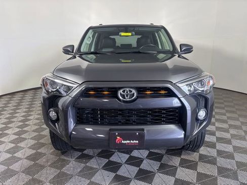 Used 2019 Toyota 4Runner SR5 Premium AWD/4WD image 2