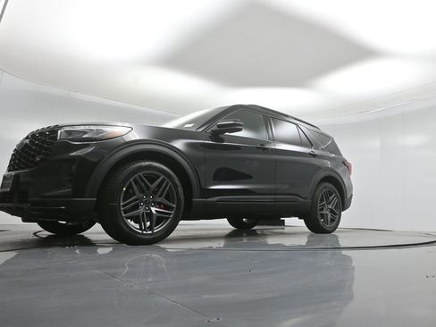 New 2026 Ford Explorer ST AWD/4WD image 44