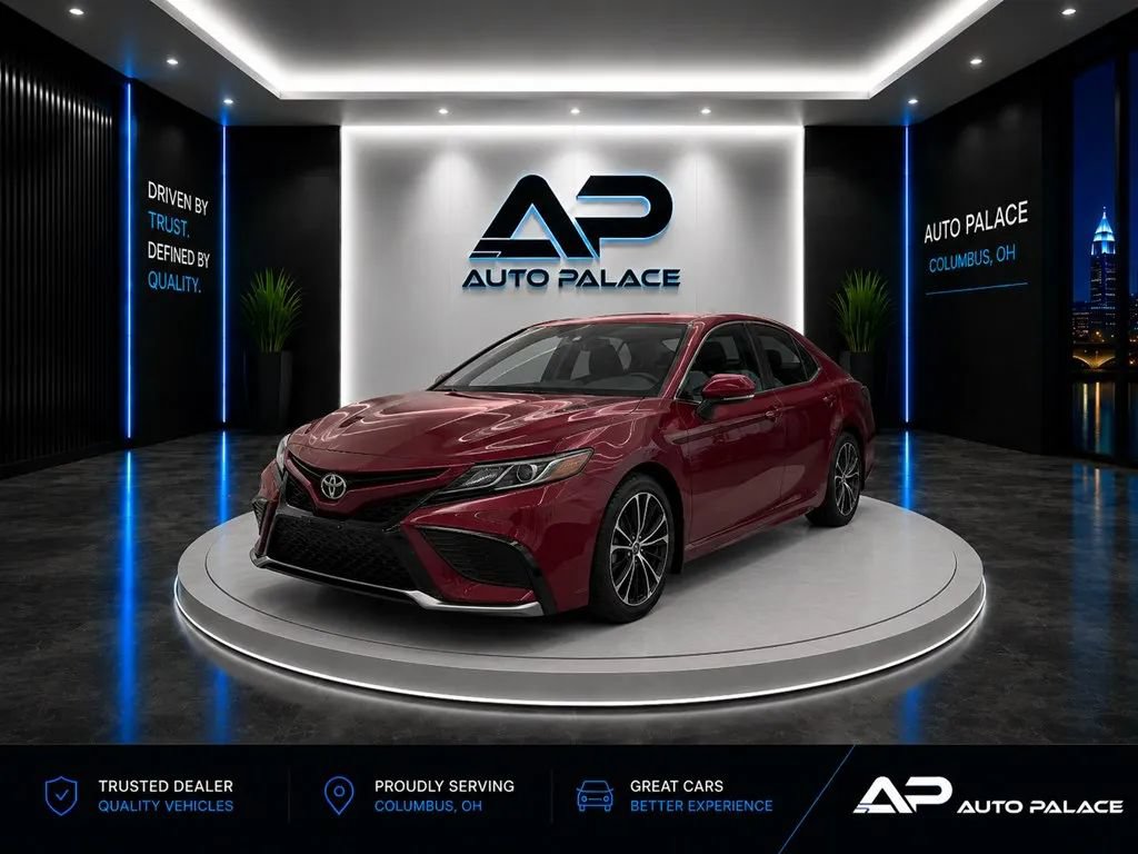 Used 2024 Toyota Camry SE FWD image 1