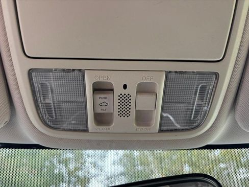 Used 2016 Honda CR-V EX image 18
