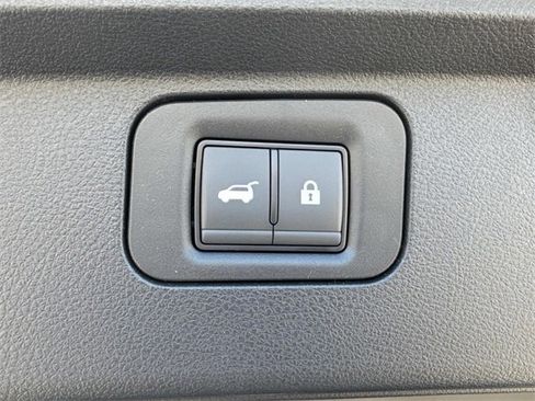 New 2025 Nissan Armada PRO-4X image 15