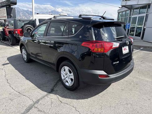 Used 2013 Toyota RAV4 LE AWD/4WD image 8
