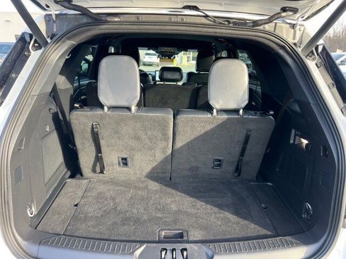 Certified 2025 Ford Explorer ST-Line w/ ST-Line Street Pack image 28