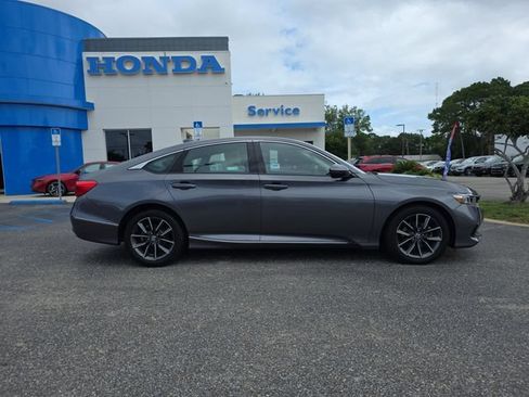 Used 2021 Honda Accord EX-L image 3