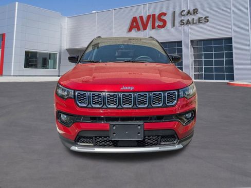 Used 2025 Jeep Compass Limited image 2