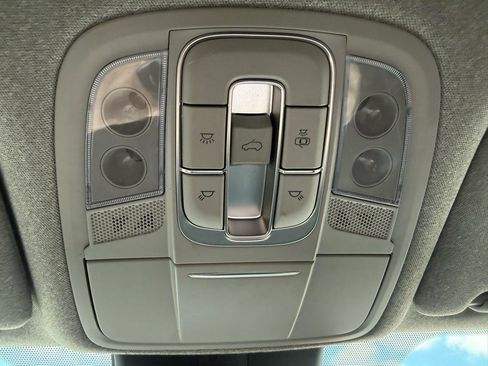 Used 2019 Hyundai Santa Fe Limited FWD image 42