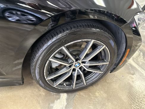 Used 2020 BMW 330i Sedan w/ Convenience Package RWD image 9