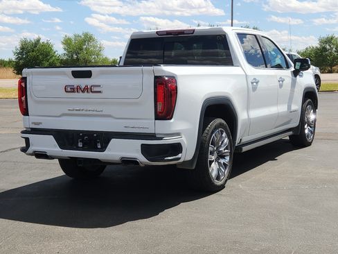 Used 2023 GMC Sierra 1500 Denali w/ Denali Reserve Package AWD/4WD image 4