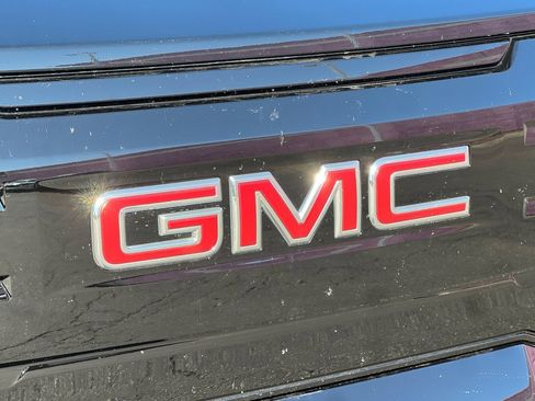 Used 2026 GMC Sierra EV Elevation w/ LPO, Elevation Dark Package AWD/4WD image 41