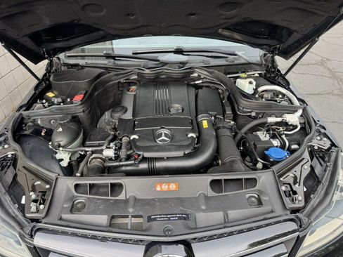 Used 2014 Mercedes-Benz C 250 Coupe image 5