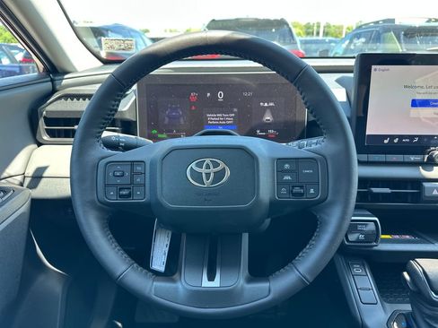 Used 2026 Toyota RAV4 XLE Premium w/ Panoramic Sun Roof Package AWD/4WD image 13