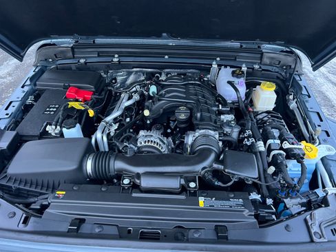 New 2026 Jeep Gladiator Sport image 19