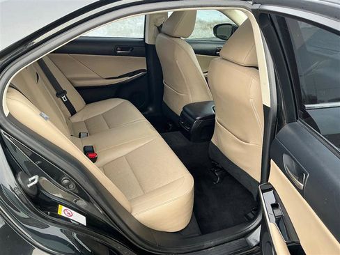 Used 2017 Lexus IS 300 AWD w/ Navigation System Package image 39