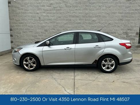 Used 2013 Ford Focus SE FWD image 4