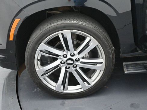 Used 2025 Cadillac Escalade ESV Sport Platinum image 48