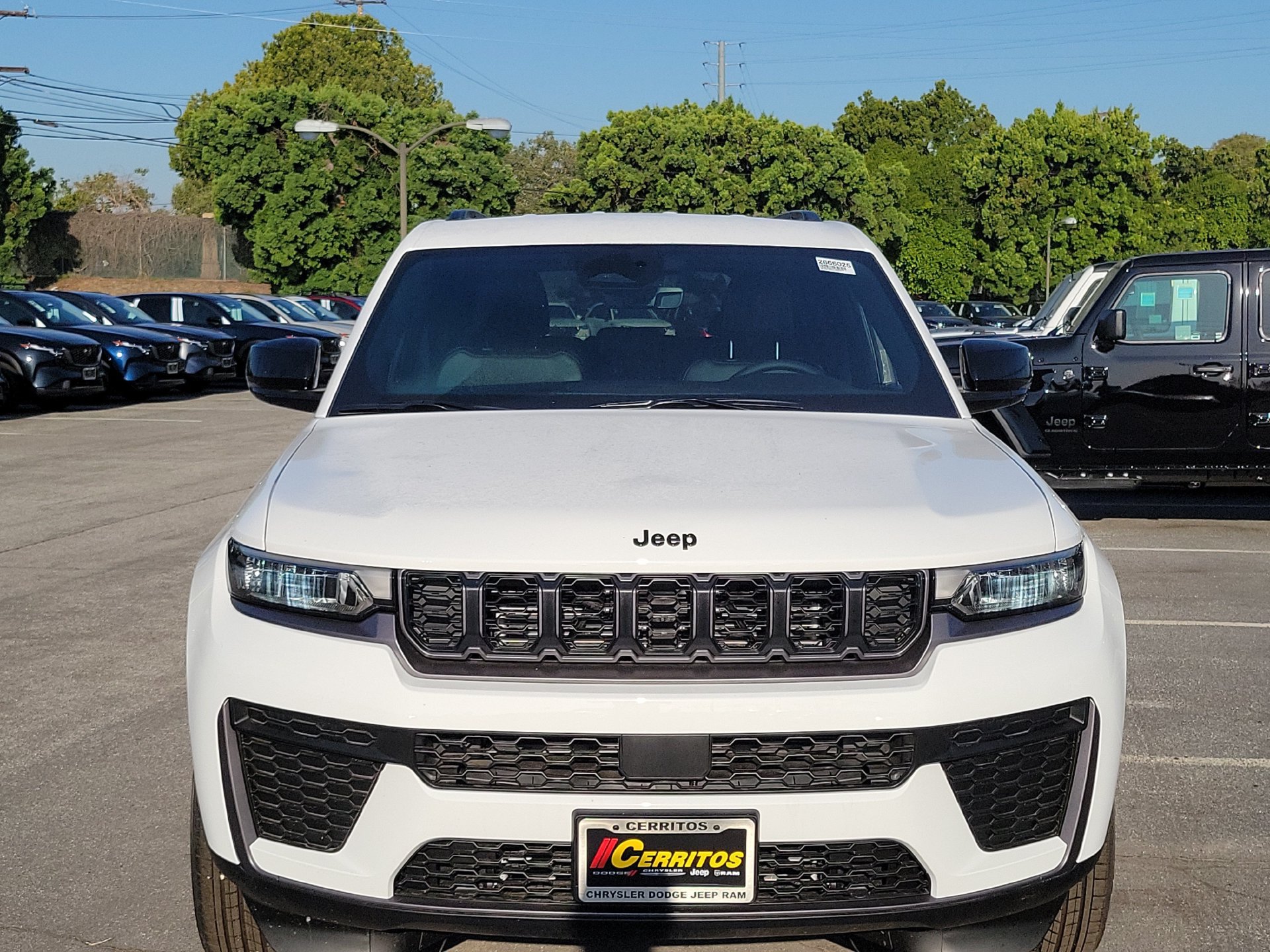 New 2026 Jeep Grand Cherokee Altitude AWD/4WD image 20