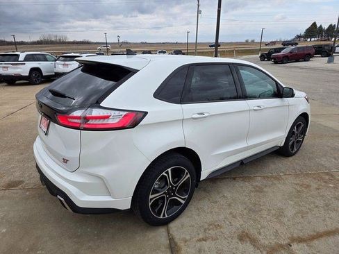 Used 2023 Ford Edge ST AWD/4WD image 8