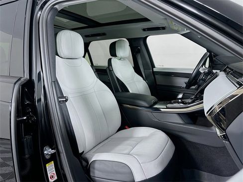 Certified 2023 Land Rover Range Rover Sport SE Dynamic image 28