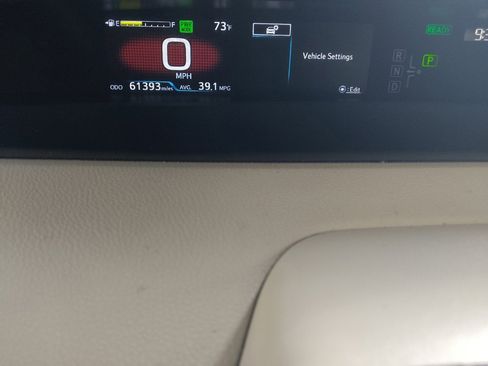Used 2021 Toyota Prius Prime LE FWD image 23