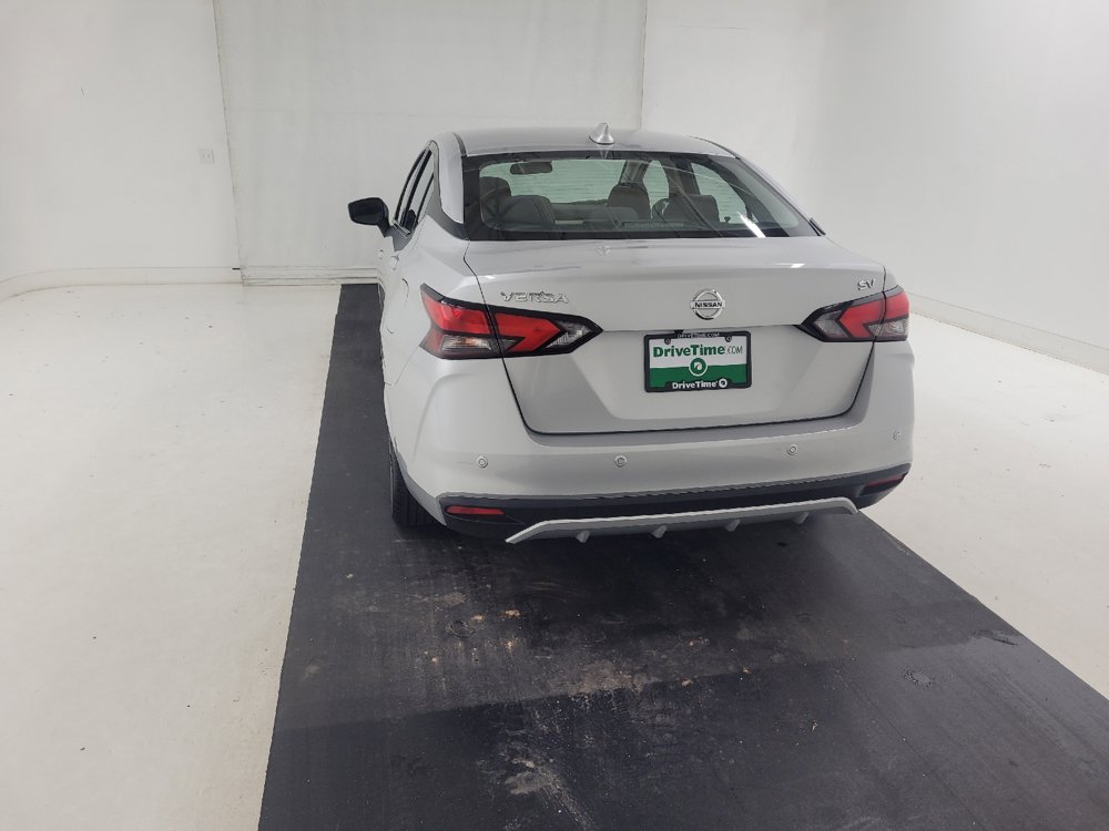Used 2021 Nissan Versa SV FWD image 6