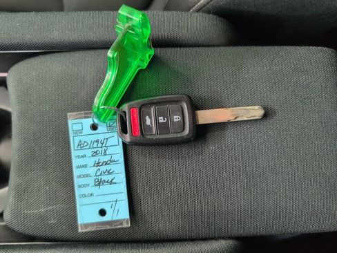 Used 2018 Honda Civic Sport image 11