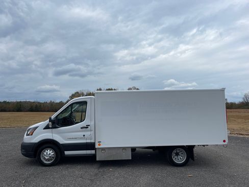 Used 2020 Ford Transit 350 T-350 HD DRW w/ Upfitter Package image 2