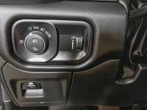 Used 2023 RAM 1500 Big Horn AWD/4WD image 35