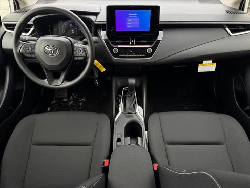 New 2026 Toyota Corolla LE image 5
