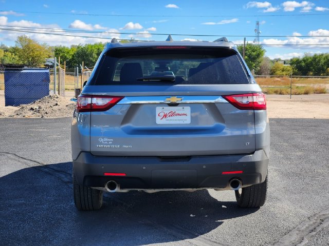 Used 2021 Chevrolet Traverse LT w/ LT Premium Package AWD/4WD image 4