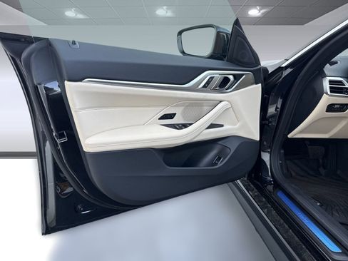 Used 2025 BMW 430i w/ Parking Assistance Package image 11