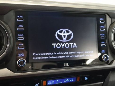 Used 2022 Toyota Tacoma TRD Sport w/ TRD Premium Sport Package AWD/4WD image 22