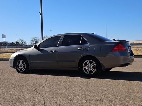 Used 2006 Honda Accord EX-L image 8