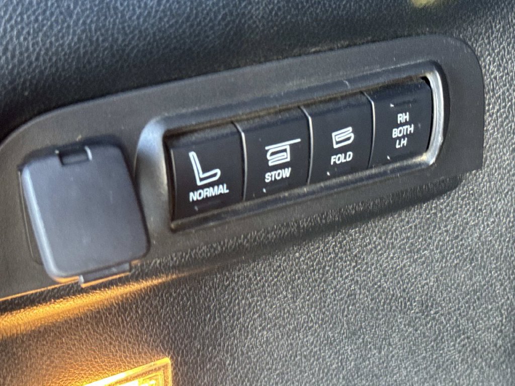 Used 2019 Ford Explorer Sport w/ Equipment Group 401A AWD/4WD image 7