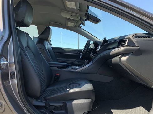Used 2023 Toyota Camry SE FWD image 27