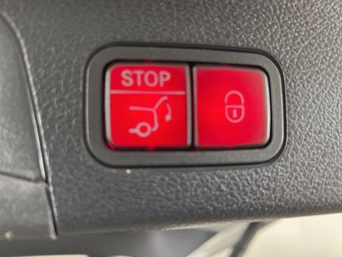 Certified 2024 Mercedes-Benz GLS 450 4MATIC image 34