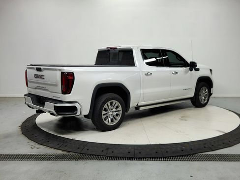 Used 2022 GMC Sierra 1500 Denali AWD/4WD image 8