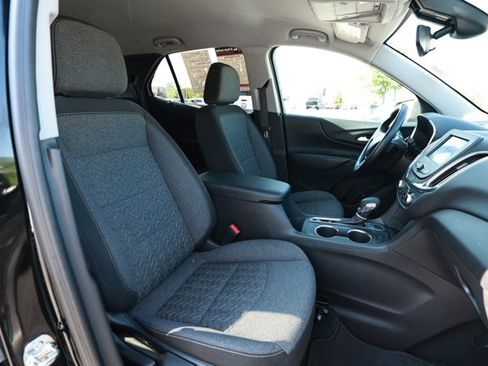 Used 2024 Chevrolet Equinox LT image 27