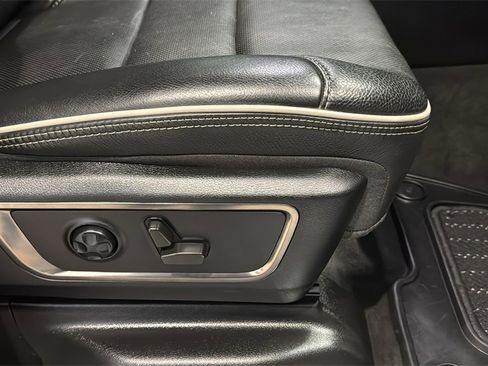 Used 2021 RAM 1500 Limited image 13