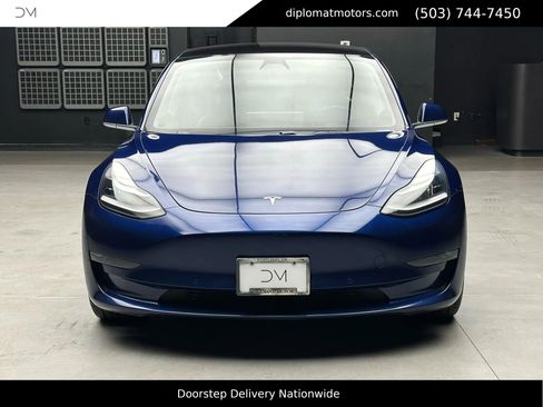 Used 2018 Tesla Model 3 Long Range image 11